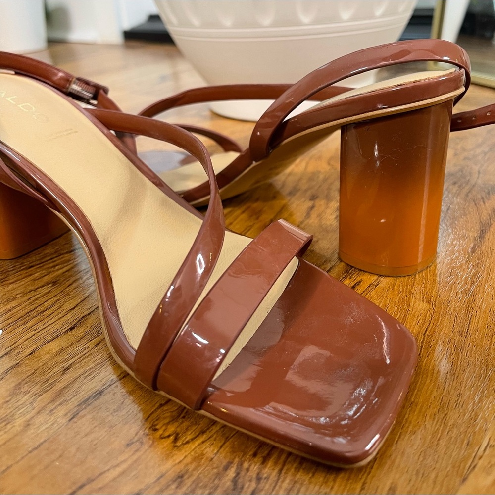 ALDO shoes patent